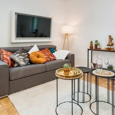 פריילאסינג Eg Rechts -Wunderschone 80M² Grosse 3-Zimmer City Wohnung Nahe Salzburg מראה חיצוני תמונה