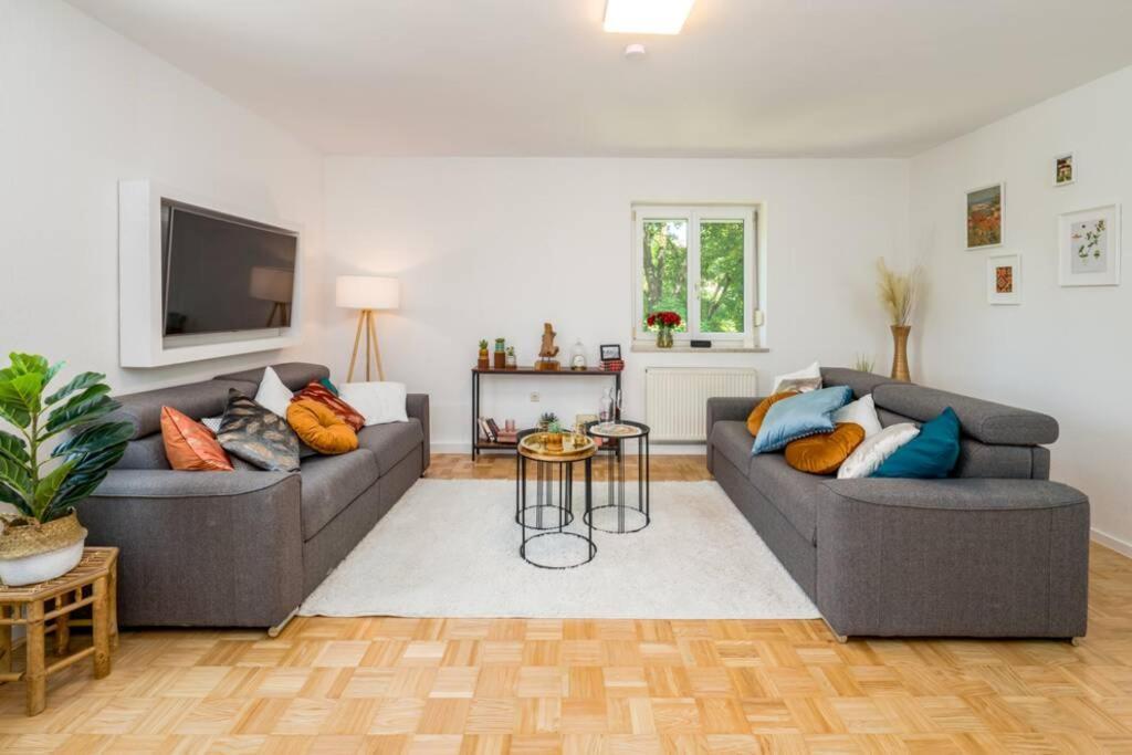 פריילאסינג Eg Rechts -Wunderschone 80M² Grosse 3-Zimmer City Wohnung Nahe Salzburg מראה חיצוני תמונה